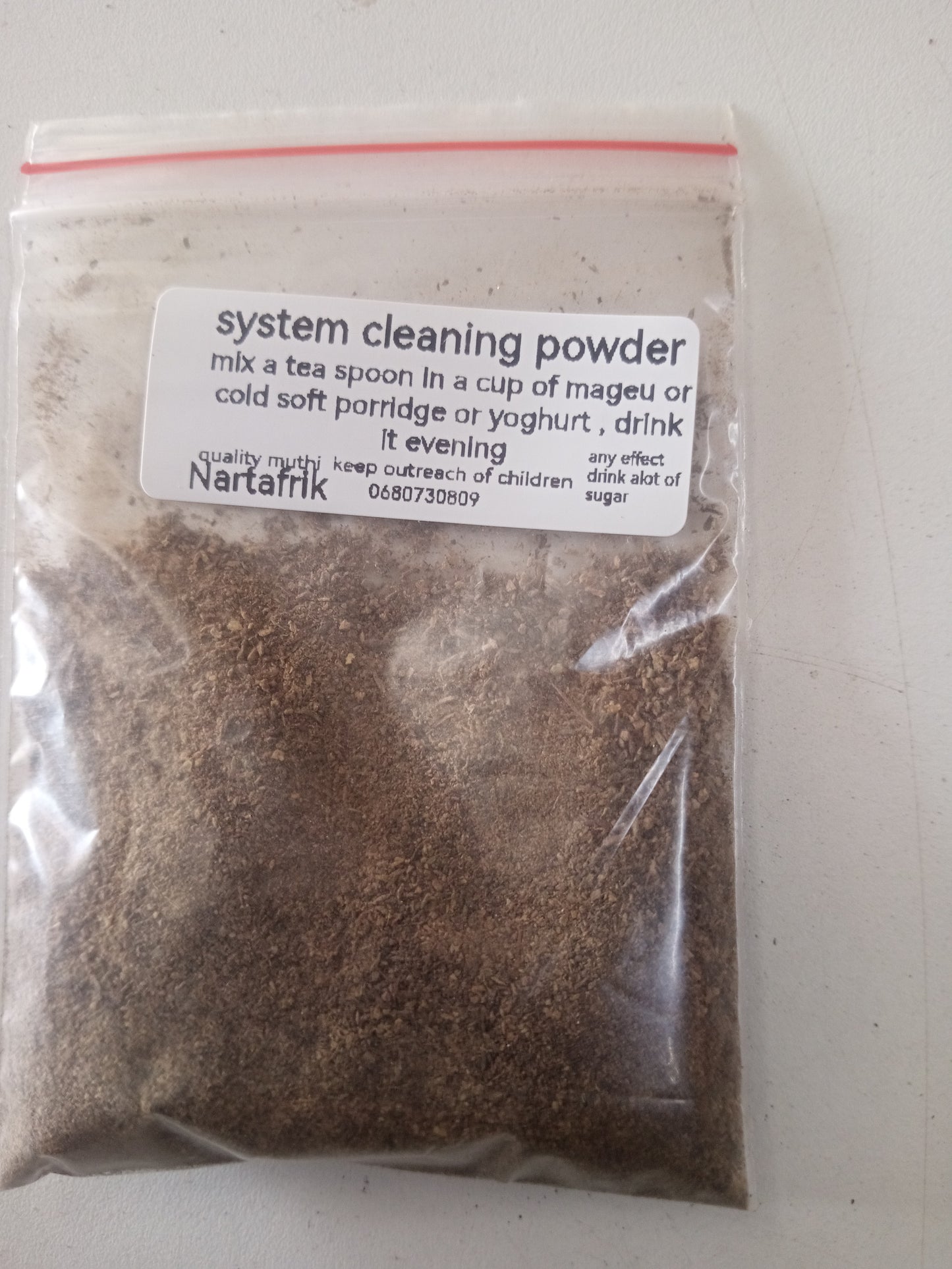 System cleaning powder